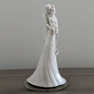 Wedding cake topper